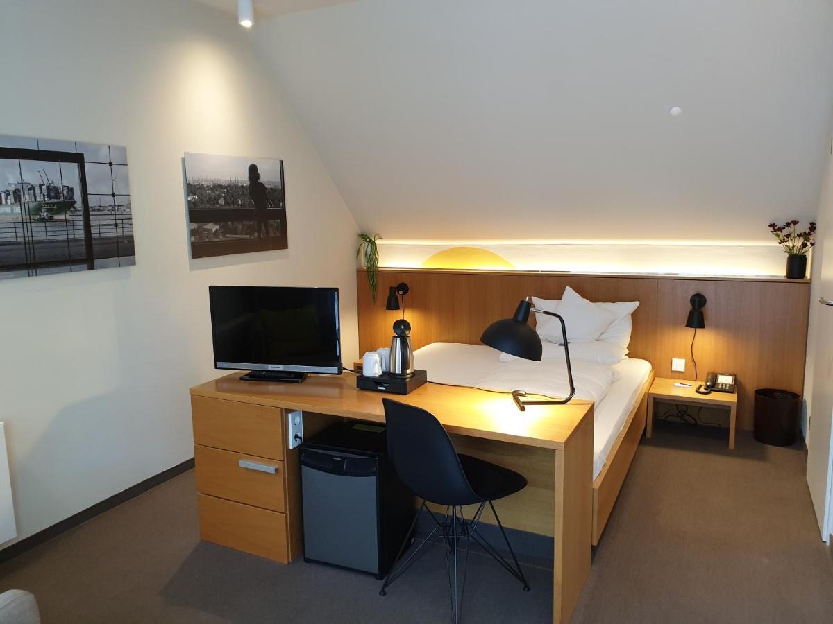 Hotel Baurs Park 3*
