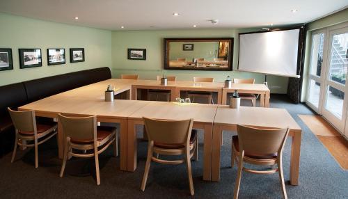 Hotel Baurs Park 3*